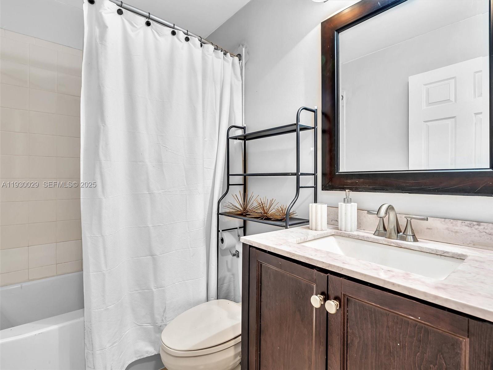 S & R OF INVERRARY - Residential Lease