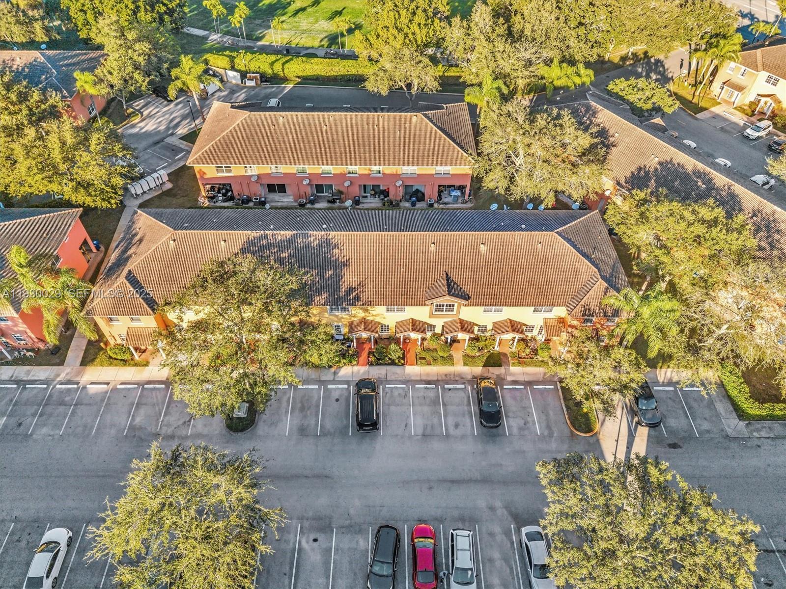 S & R OF INVERRARY - Residential Lease