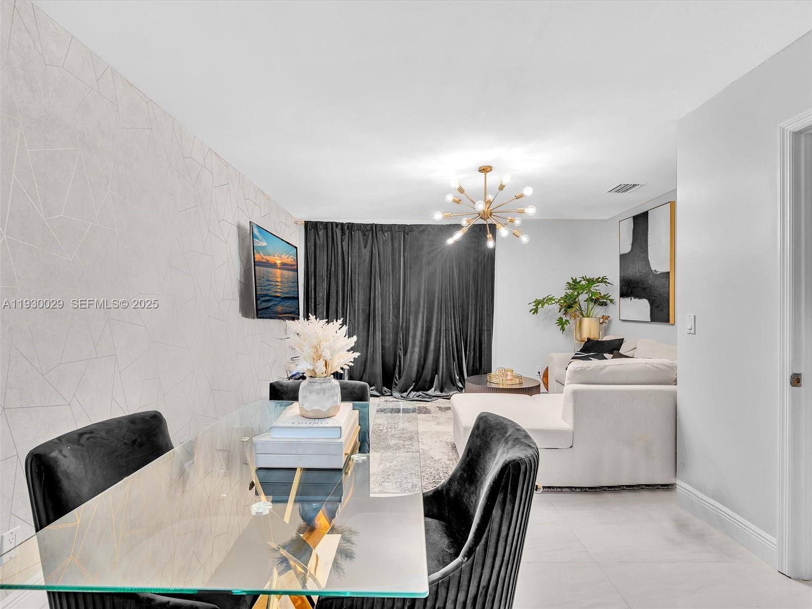 S & R OF INVERRARY - Residential Lease