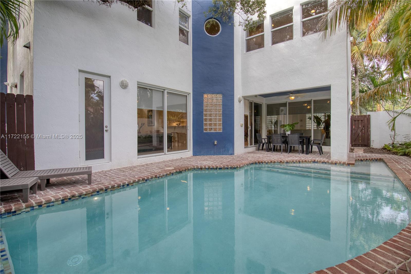 RHODES AMD NEW BISC - Residential Lease