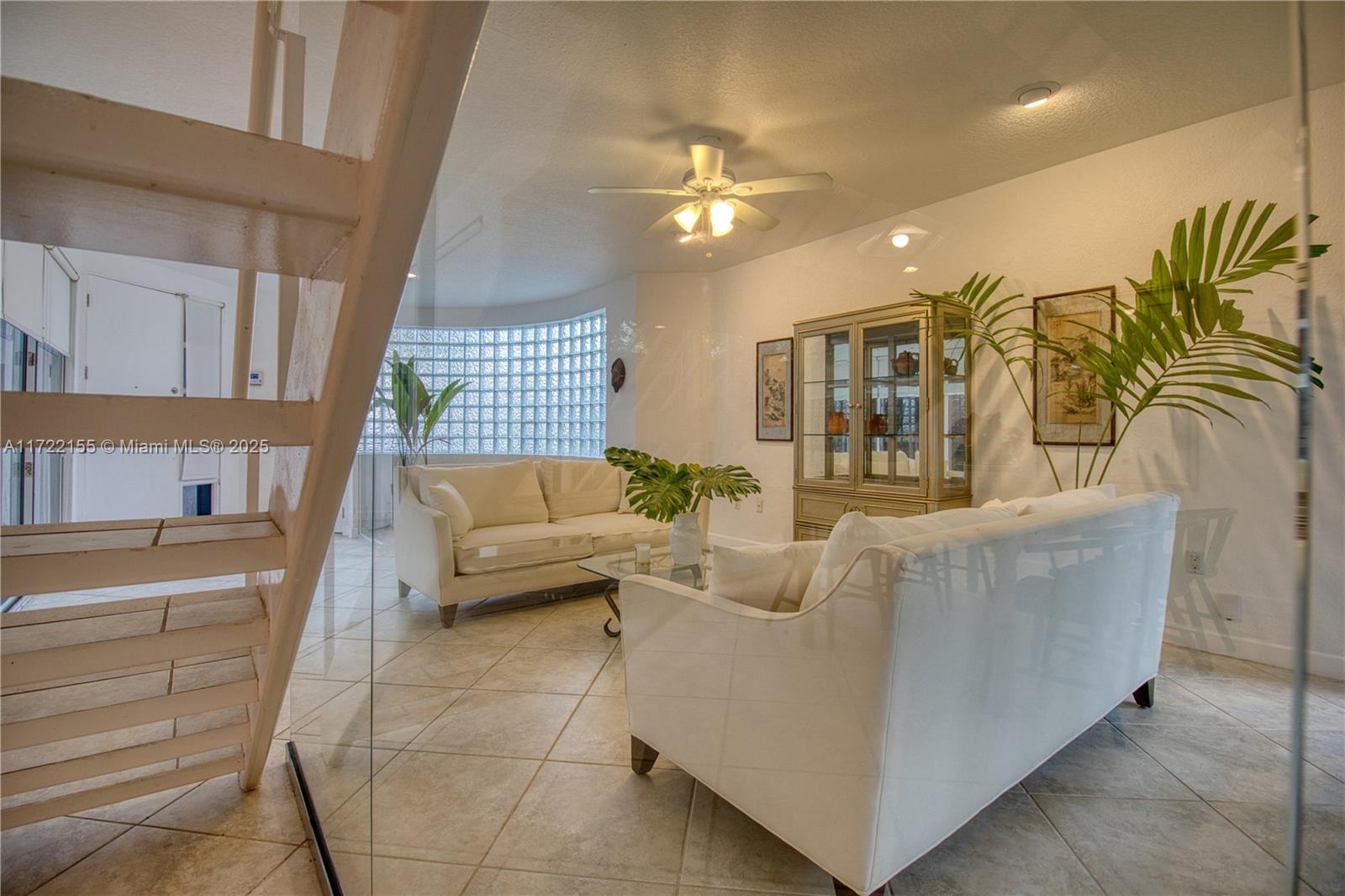 RHODES AMD NEW BISC - Residential Lease