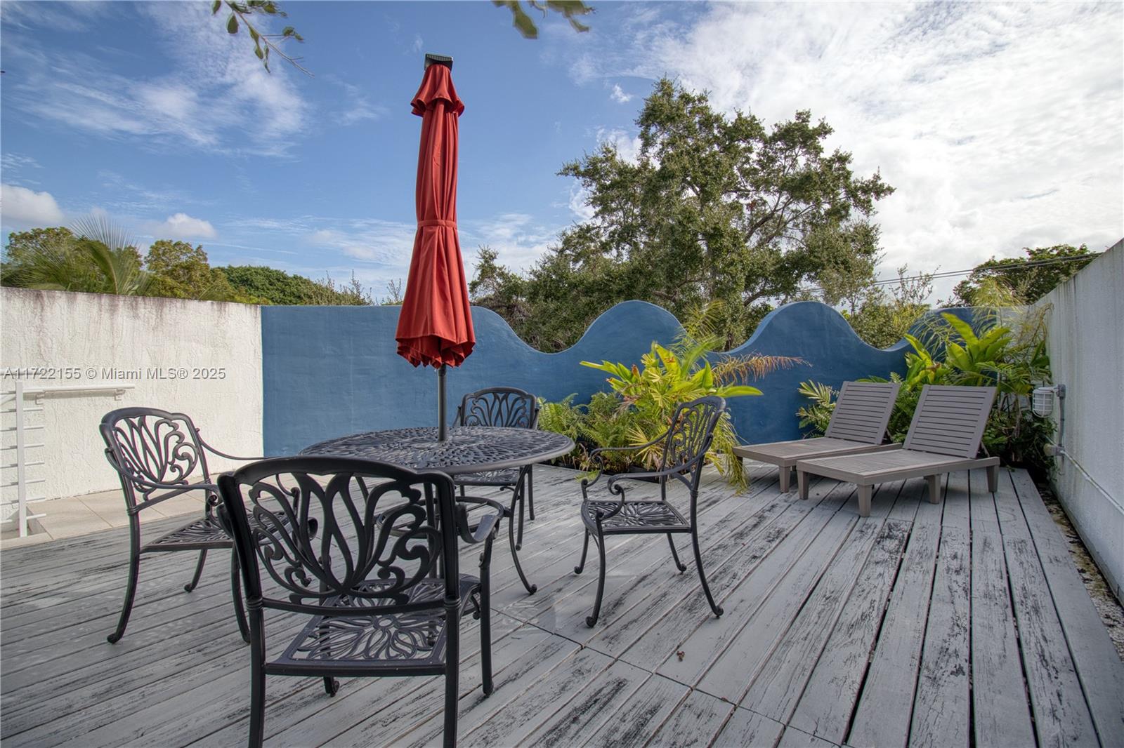 RHODES AMD NEW BISC - Residential Lease