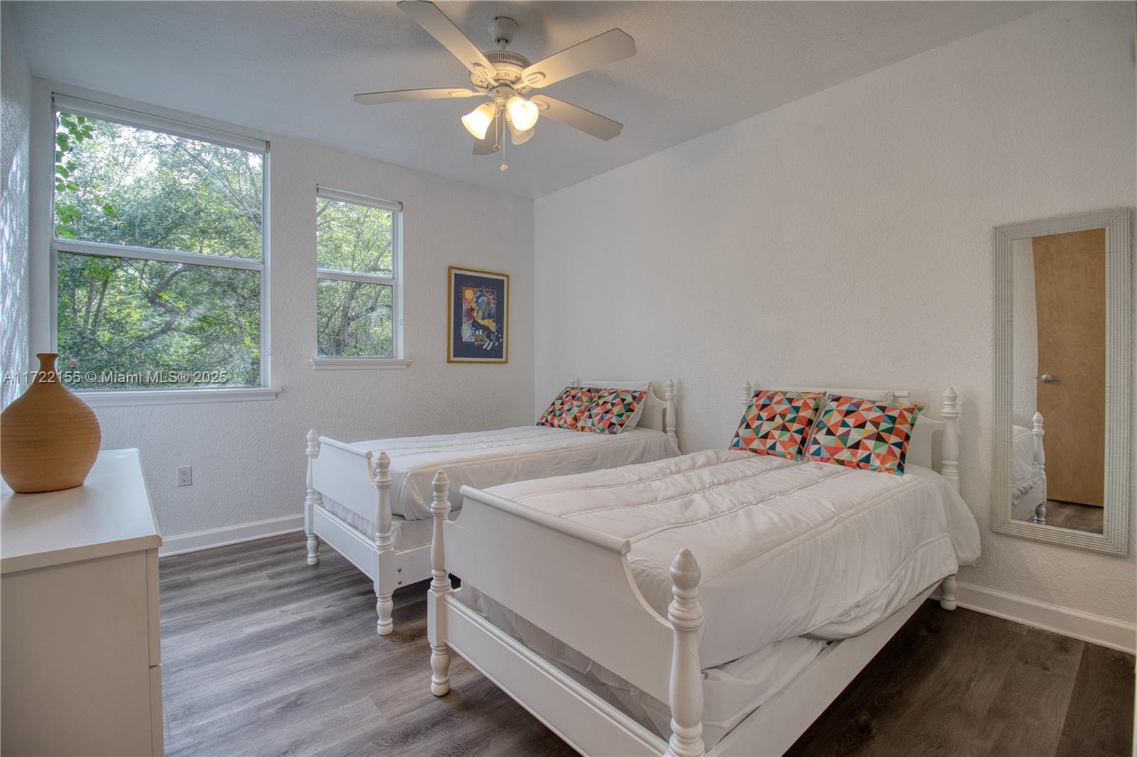 RHODES AMD NEW BISC - Residential Lease