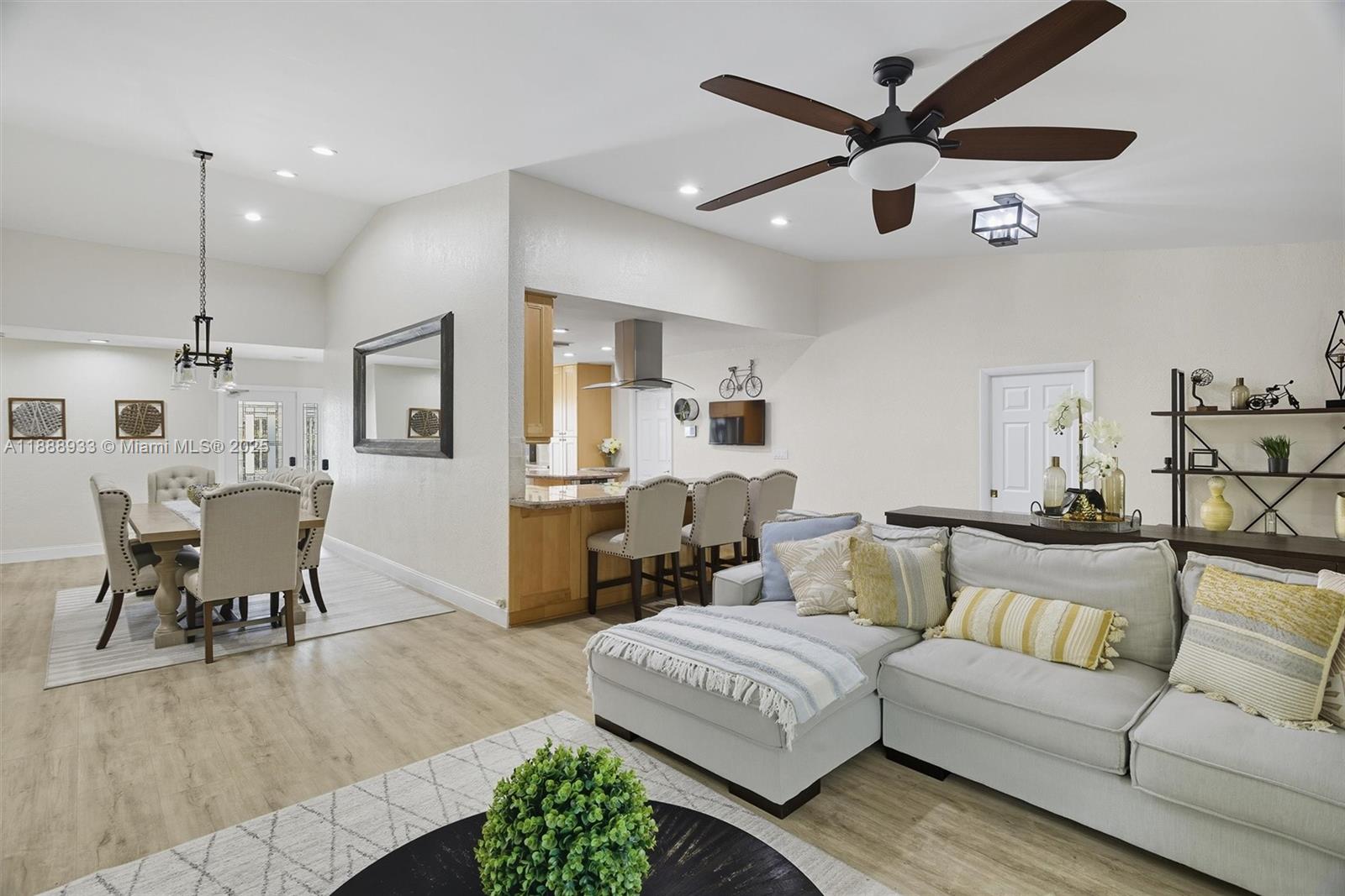 FLA FRUIT LANDS CO SUB NO - Residential