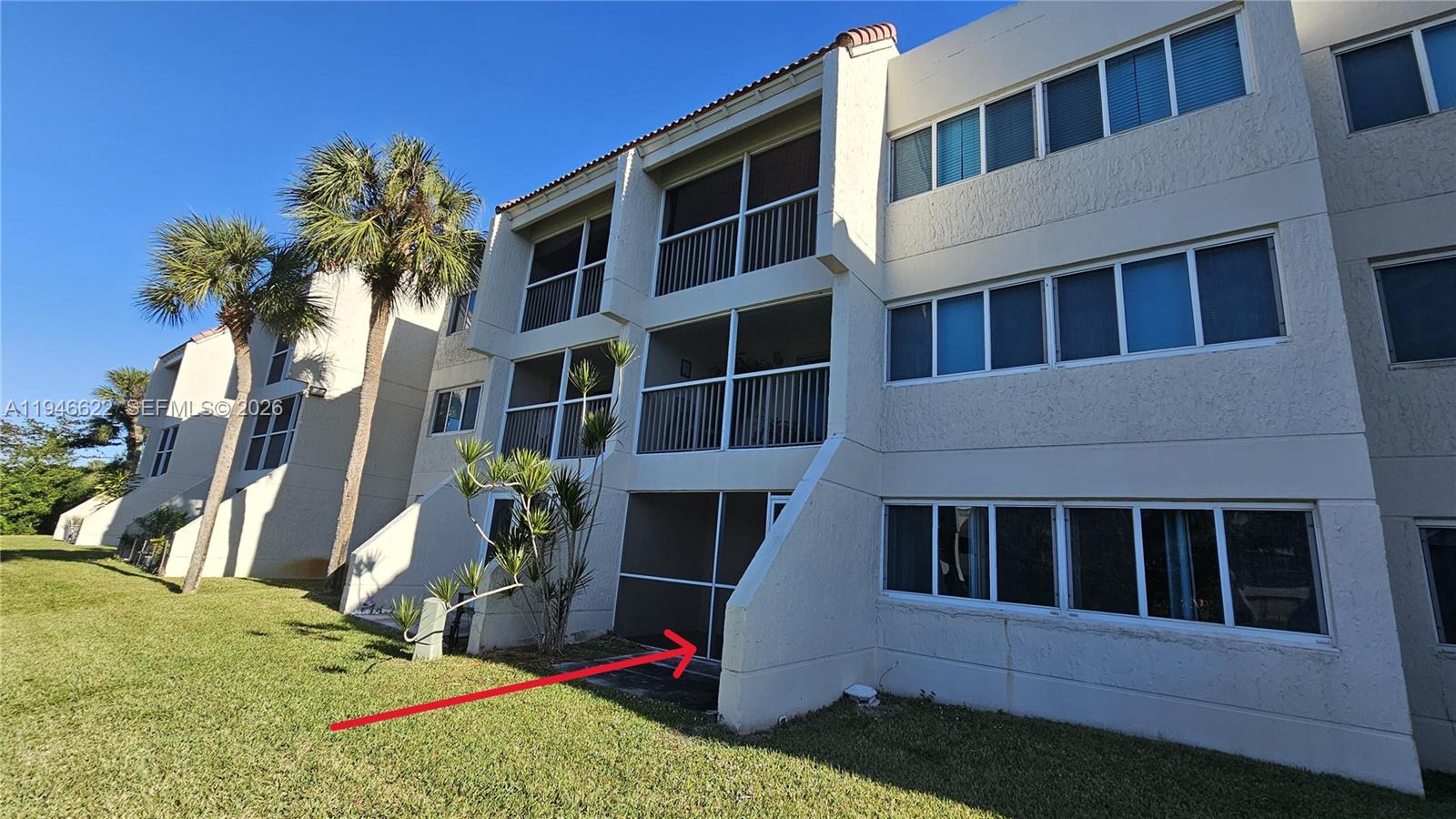 Racquet Club Apts at Bonav - Residential