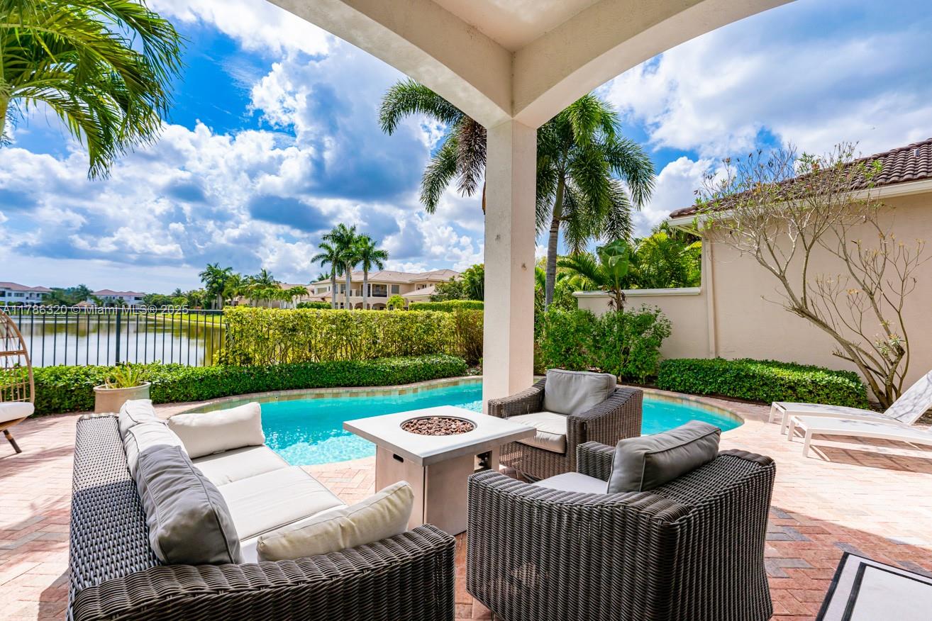 OAKS AT BOCA RATON 3 - Residential