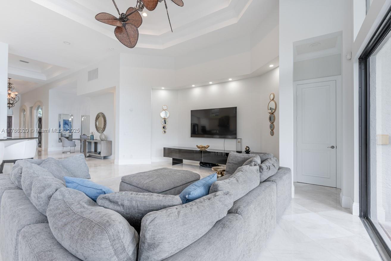 OAKS AT BOCA RATON 3 - Residential