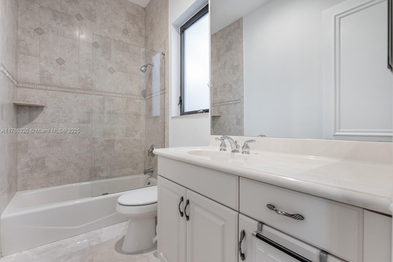 OAKS AT BOCA RATON 3 - Residential