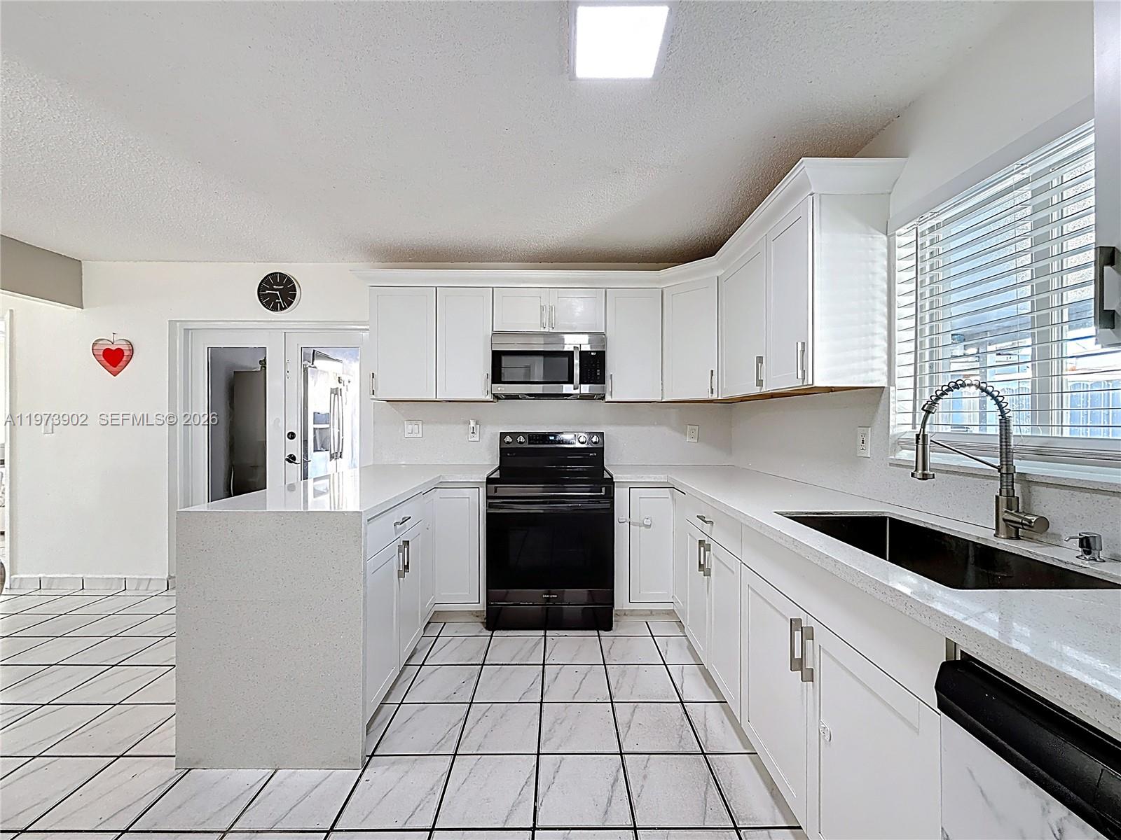 FLAGLER GROVE ESTS EXTN - Residential