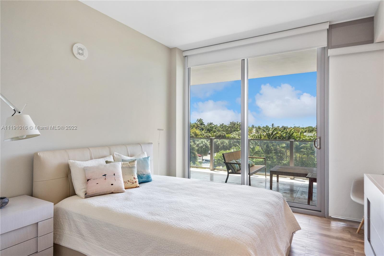 OCEANA KEY BISCAYNE CONDO - Residential