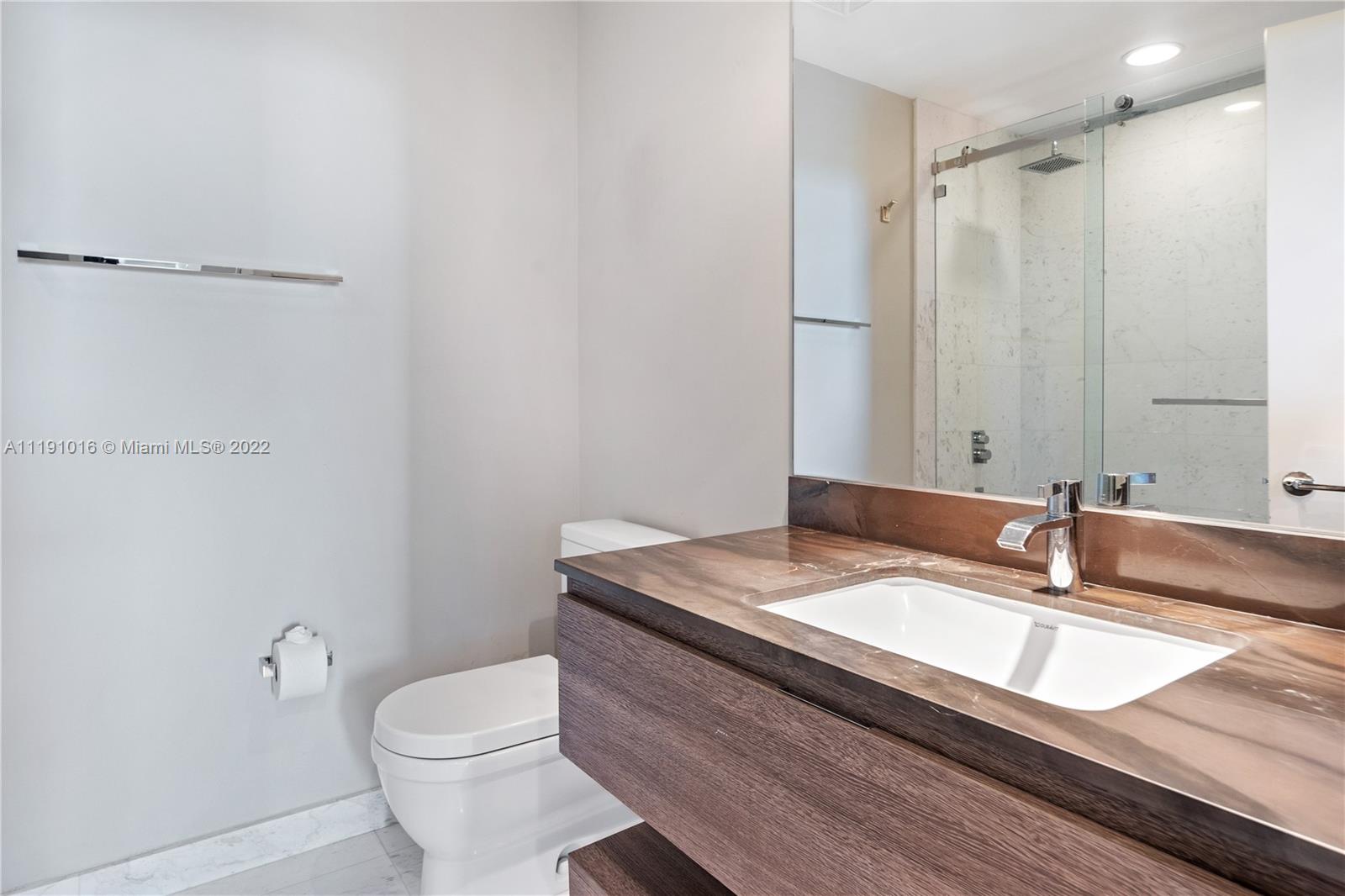 OCEANA KEY BISCAYNE CONDO - Residential