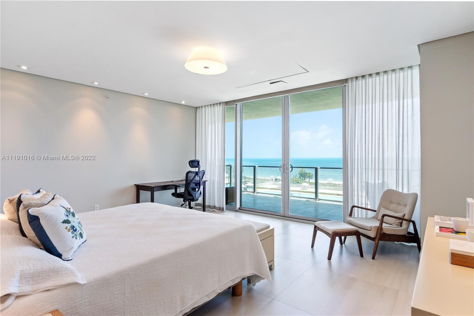OCEANA KEY BISCAYNE CONDO - Residential