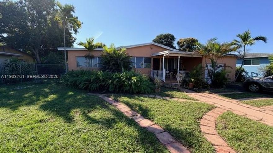 Great opportunity for investors first time buyers sitting on a 8,646 lot size, ready for new a look in the neighborhood it’s a spacious 2/2/ with pool in a great Neighborhood Miami Shores.