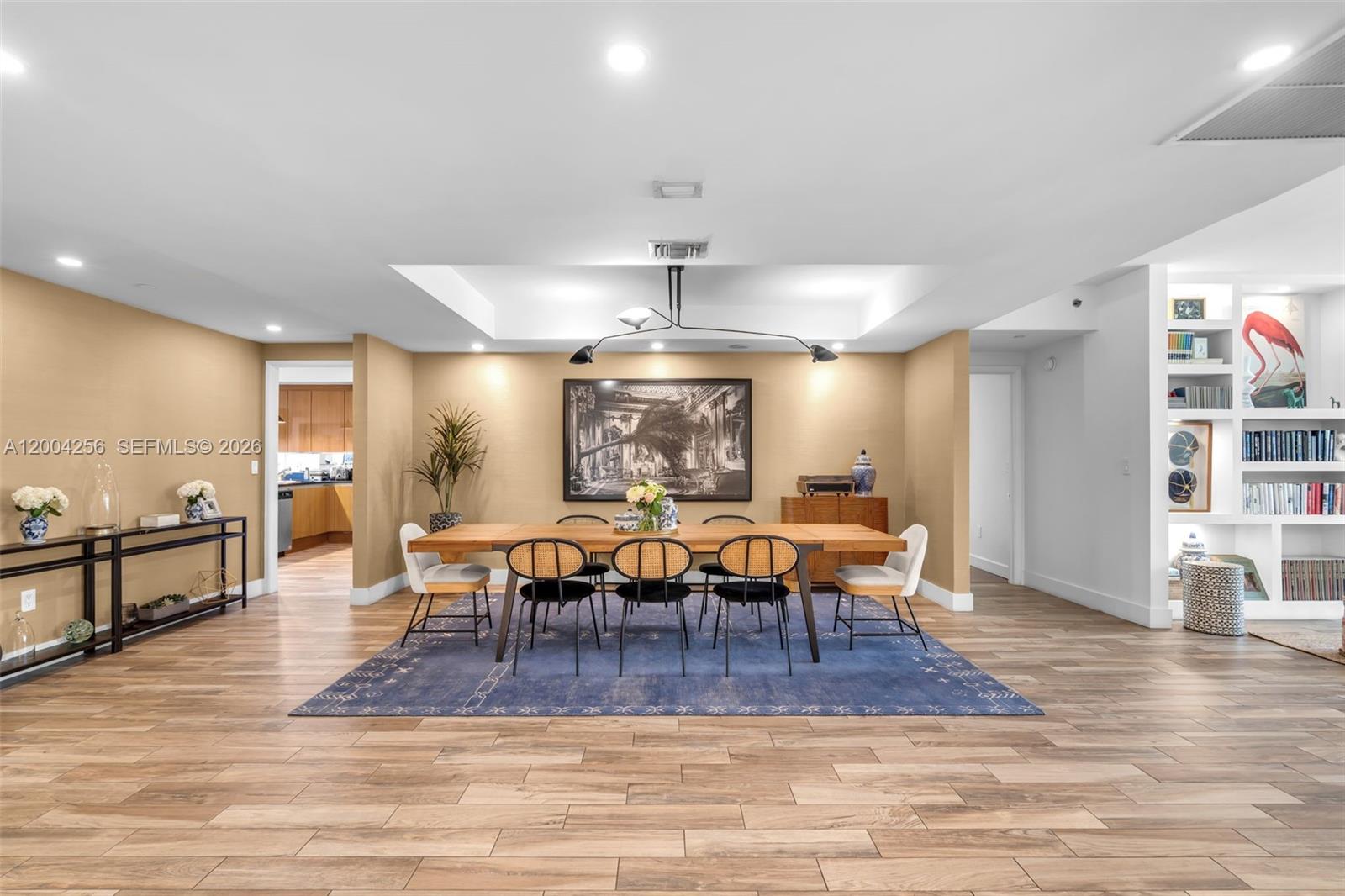 791 Crandon Blvd 302