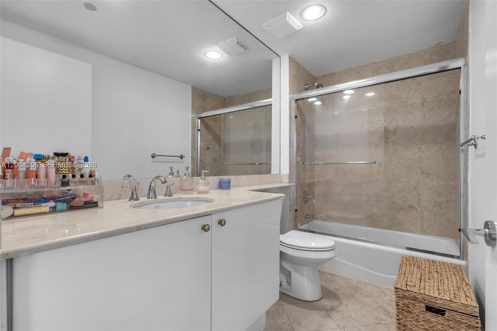 OCEAN TOWER TWO CONDO - Residential