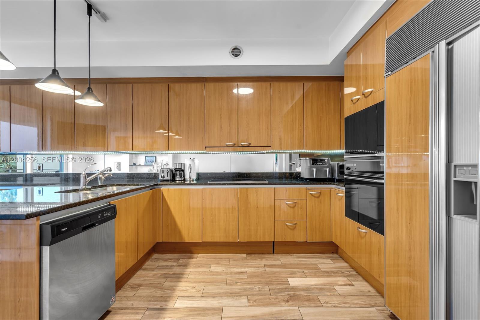 OCEAN TOWER TWO CONDO - Residential