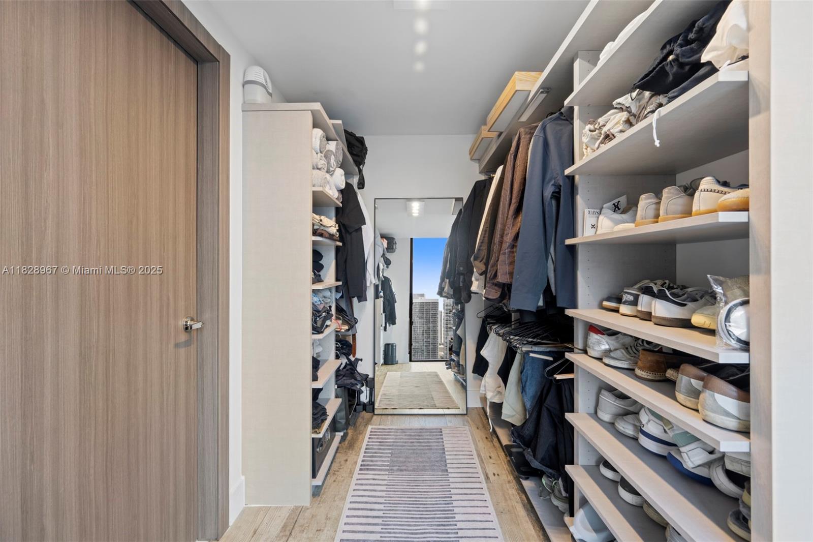 1010 BRICKELL CONDO - Residential Lease