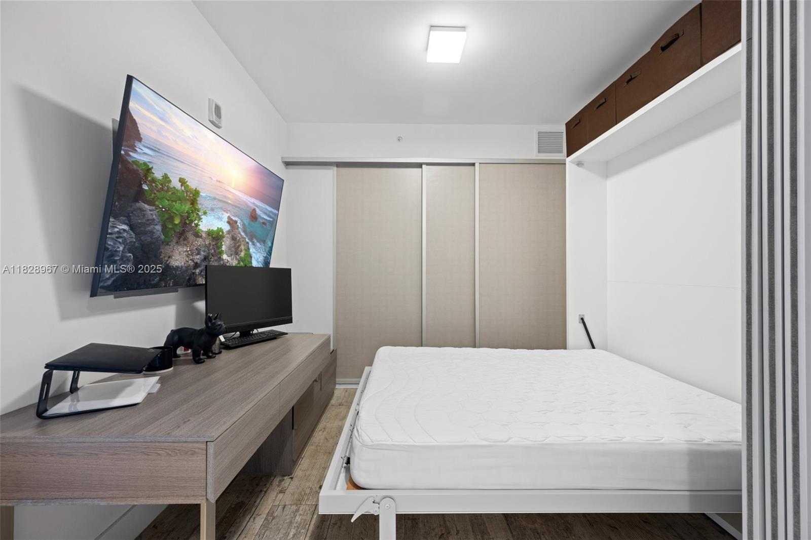 1010 BRICKELL CONDO - Residential Lease