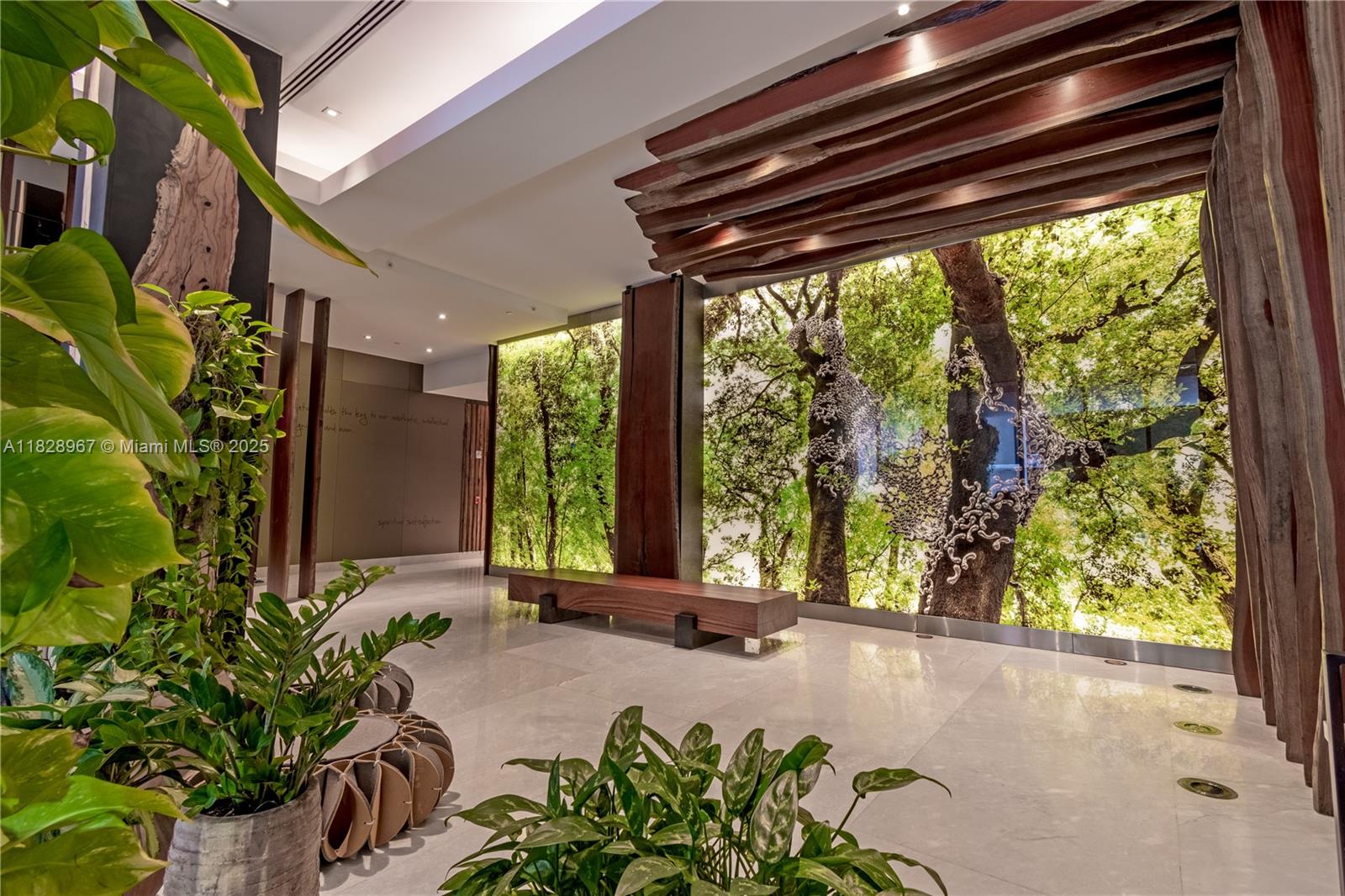 1010 BRICKELL CONDO - Residential Lease