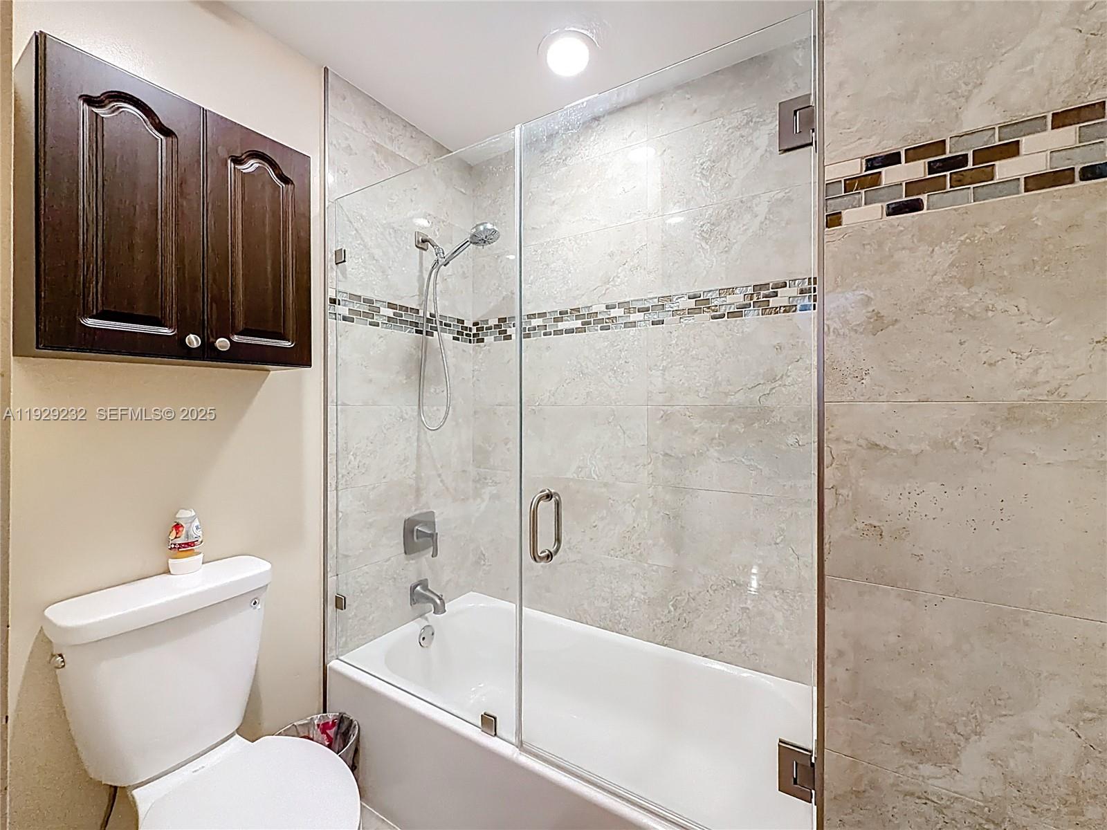 WELLEBY UNIT SEVEN - Residential