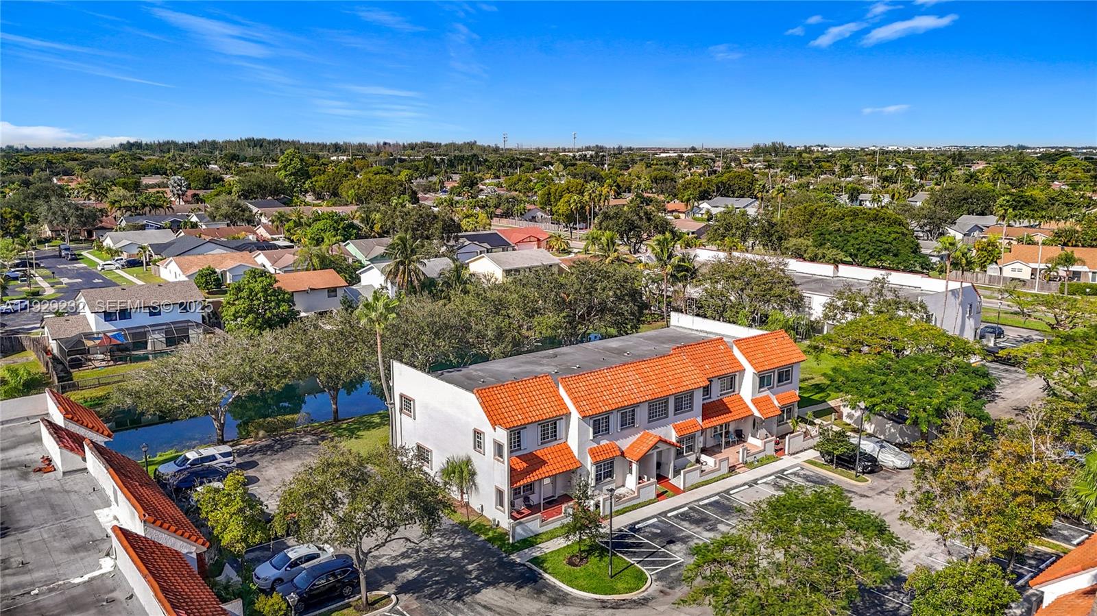 WELLEBY UNIT SEVEN - Residential