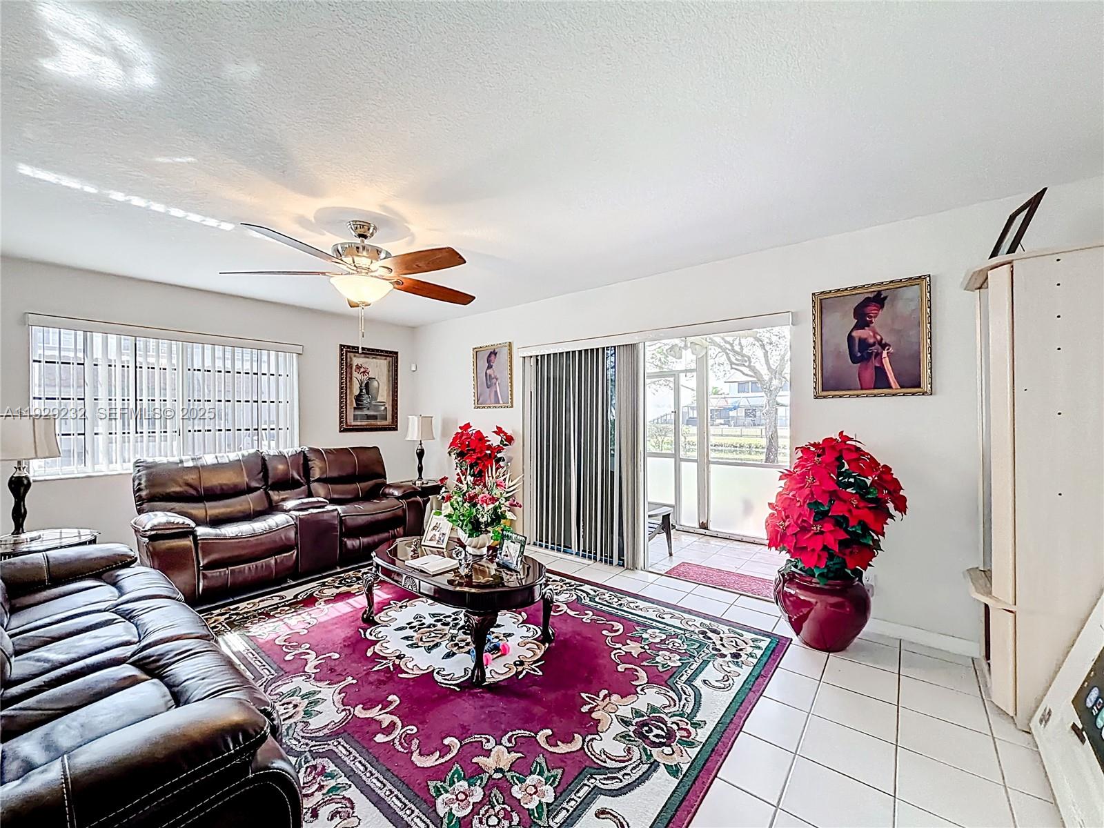 WELLEBY UNIT SEVEN - Residential