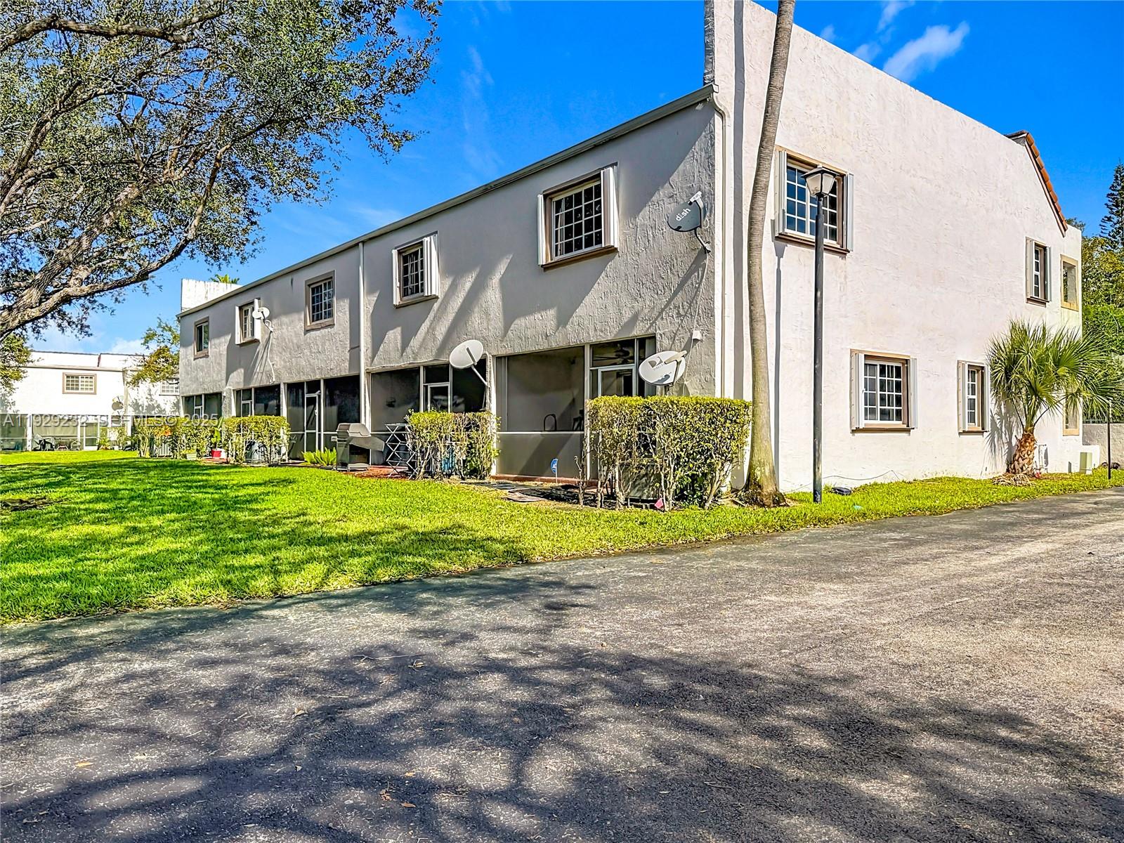 WELLEBY UNIT SEVEN - Residential