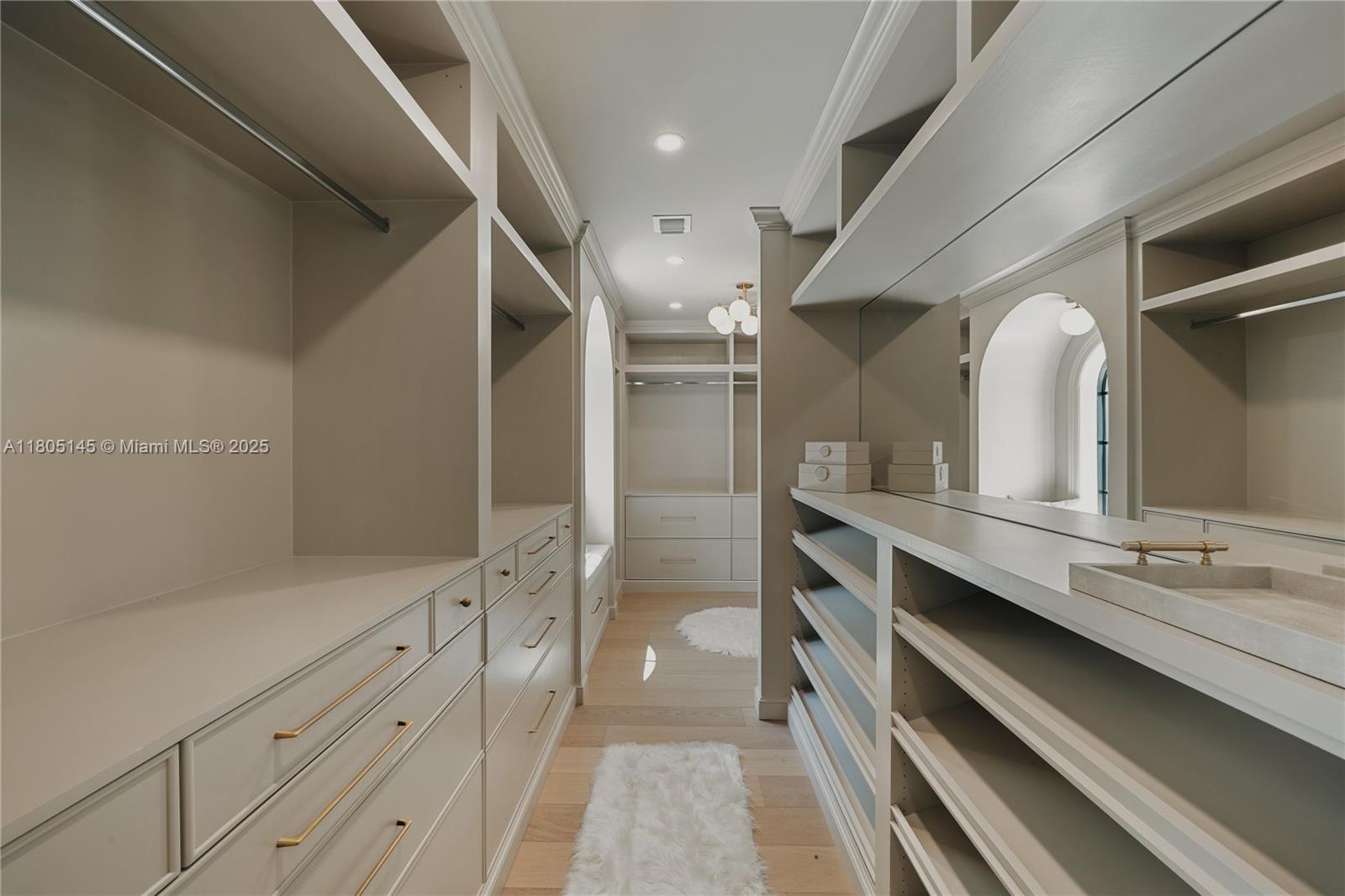 BAYSHORE A - Residential