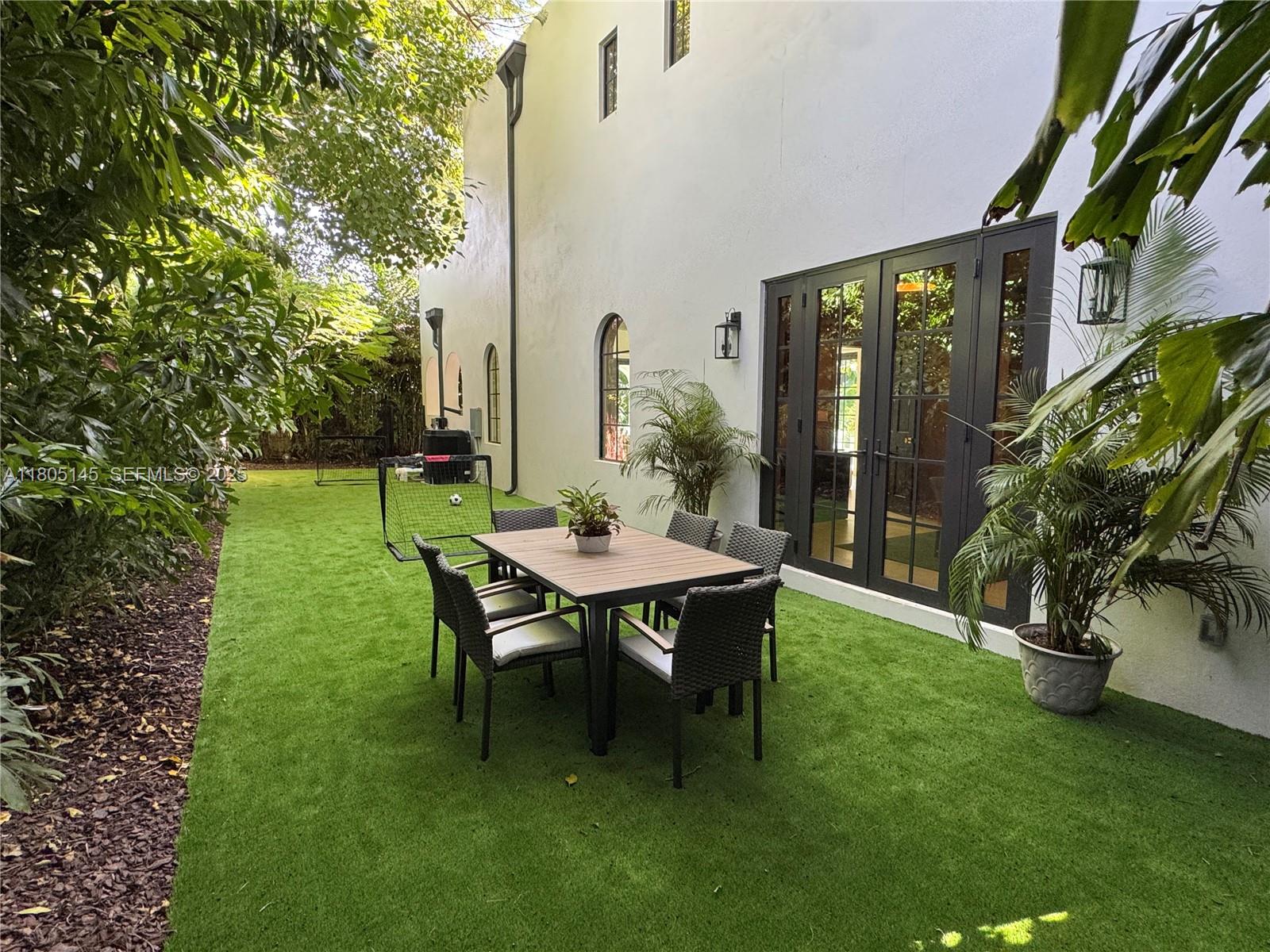 BAYSHORE A - Residential