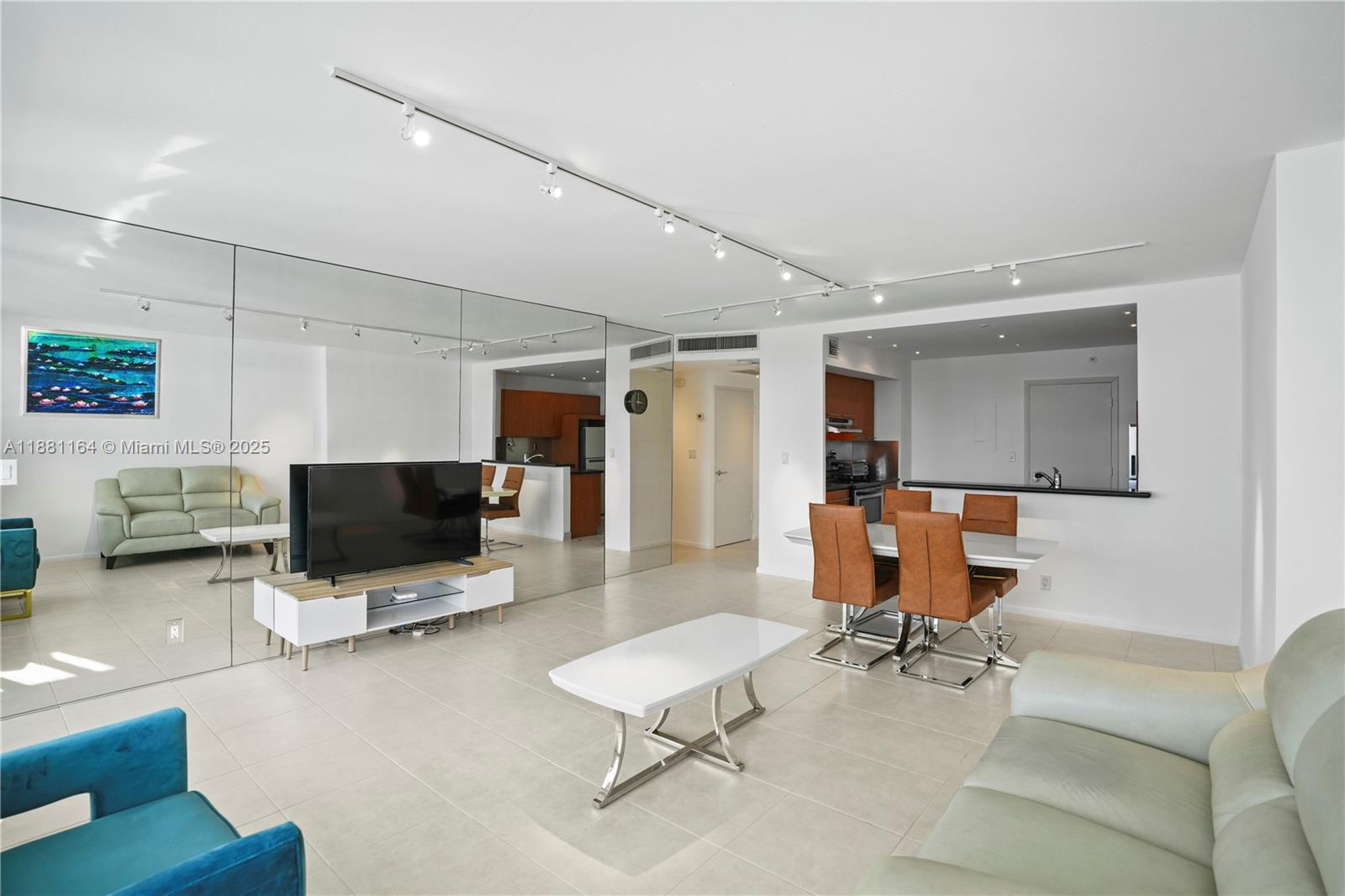 CORAL RIDGE TOWERS SOUTH - Residential