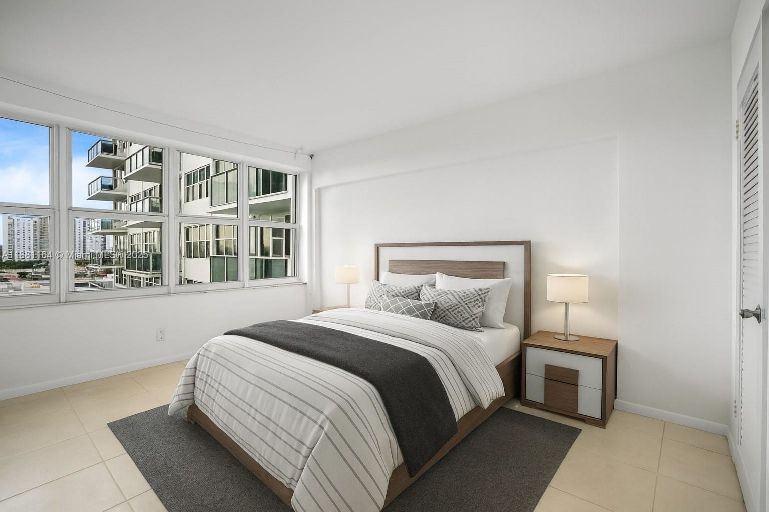 CORAL RIDGE TOWERS SOUTH - Residential