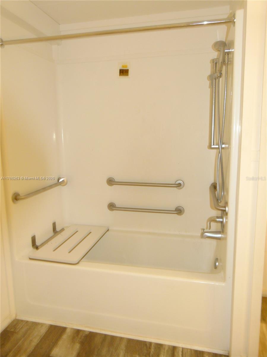 Okeechobee Park - Residential