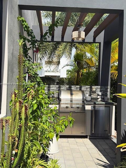 76th terrace 10109