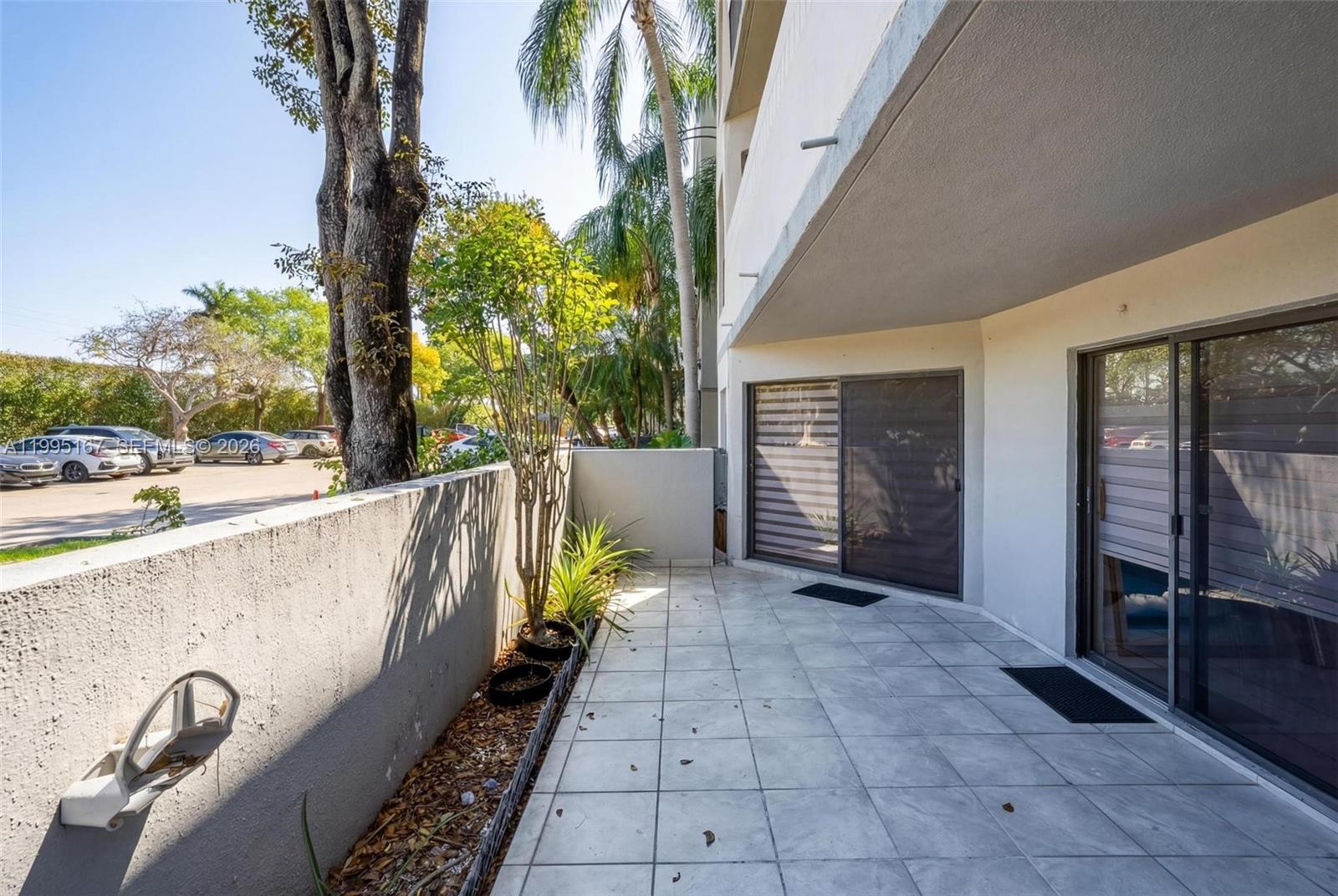 CALUSA CLUB VILG BLDG C N - Residential