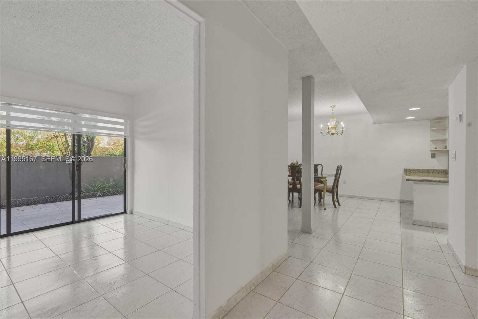 CALUSA CLUB VILG BLDG C N - Residential