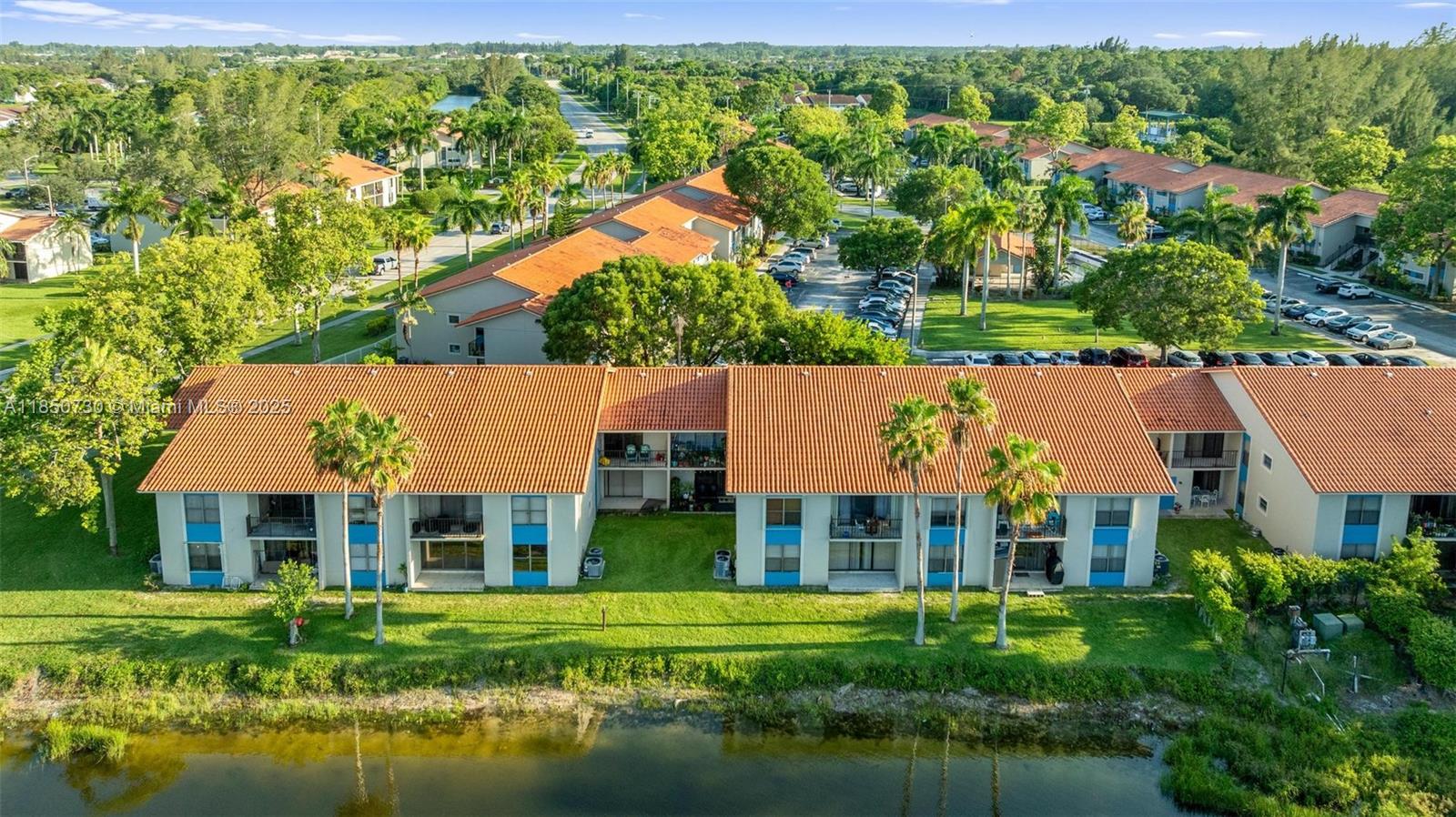 PALM BEACH PLACE CONDO - Residential