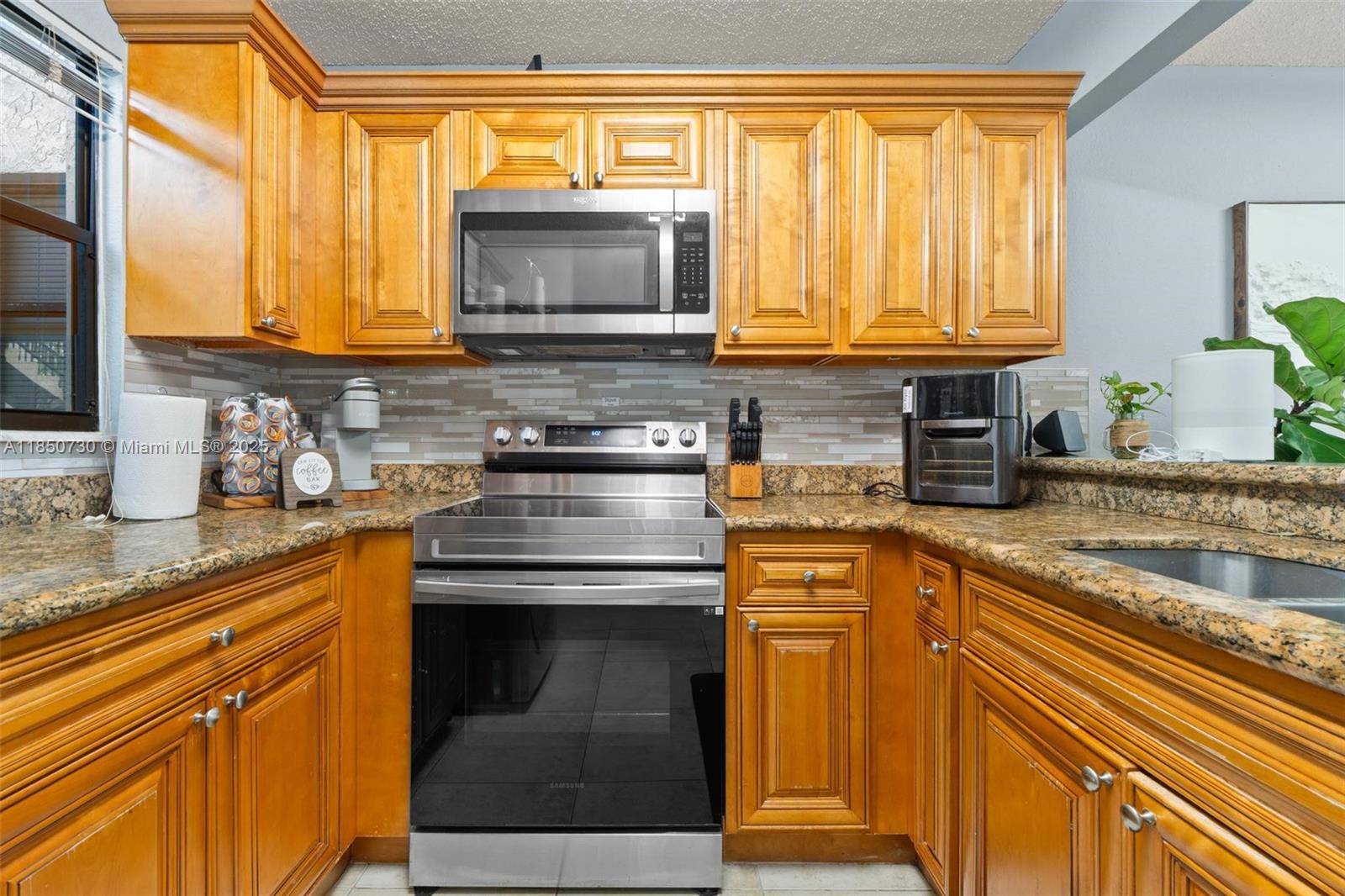 PALM BEACH PLACE CONDO - Residential