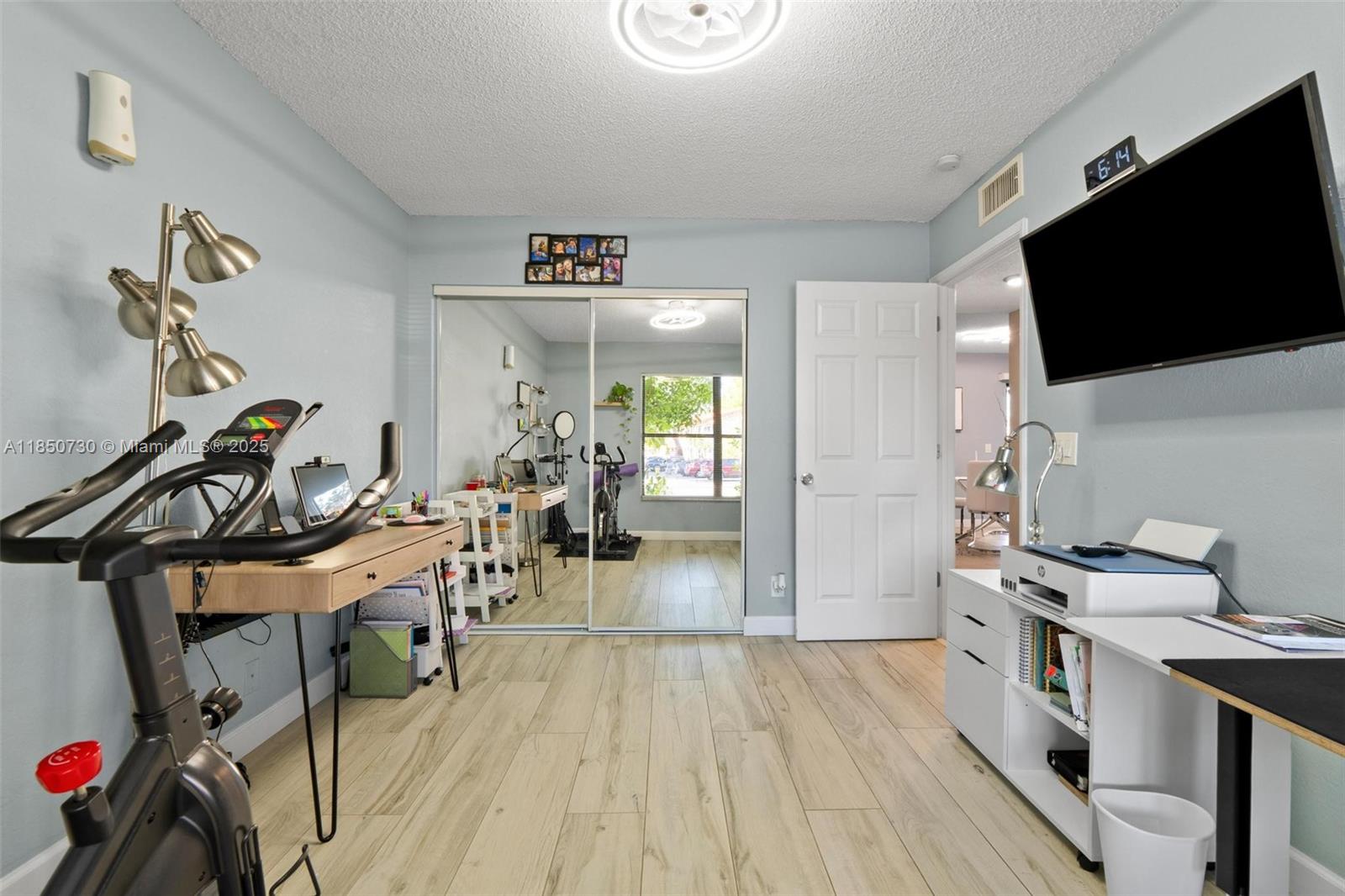 PALM BEACH PLACE CONDO - Residential