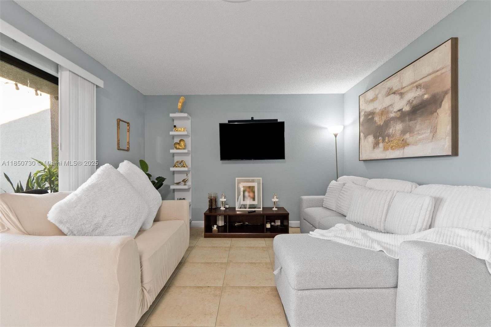 PALM BEACH PLACE CONDO - Residential