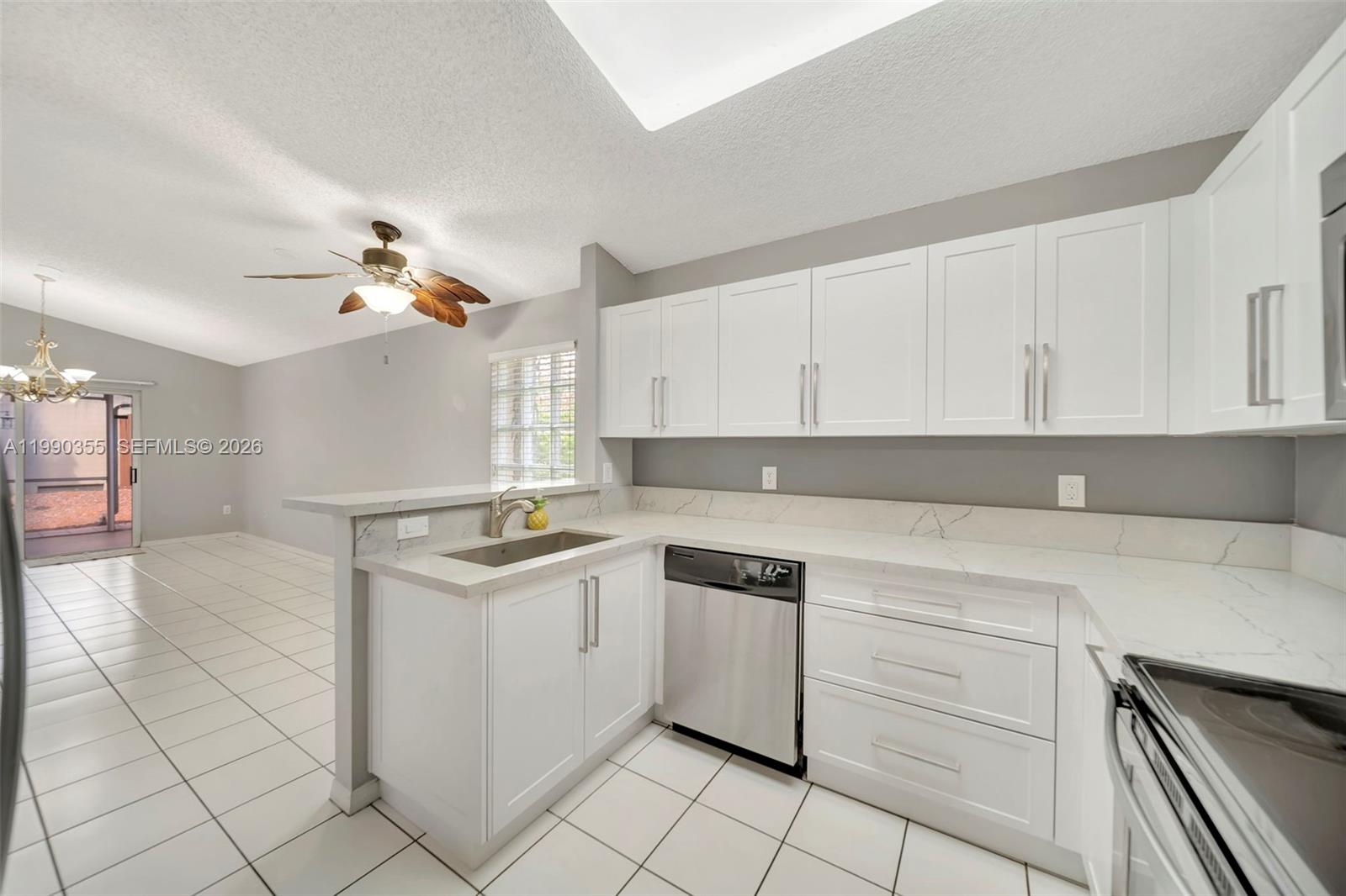 GROVE COMMERCIAL CENTER - Residential