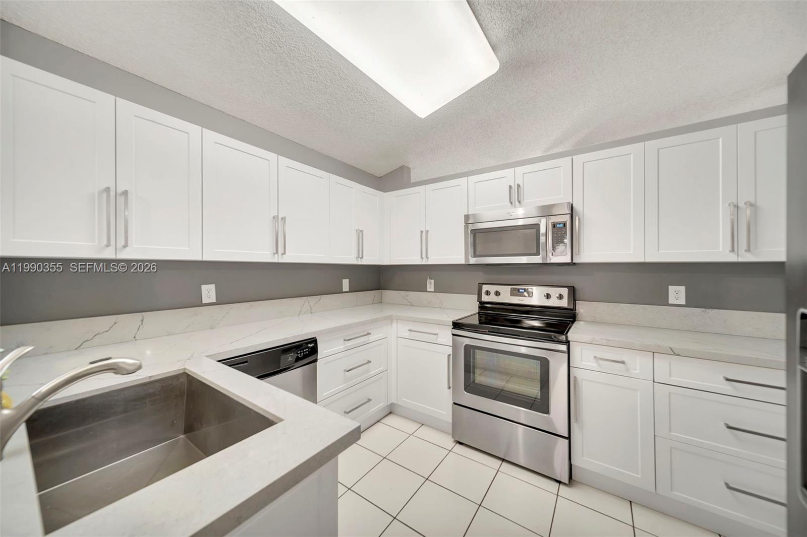 GROVE COMMERCIAL CENTER - Residential