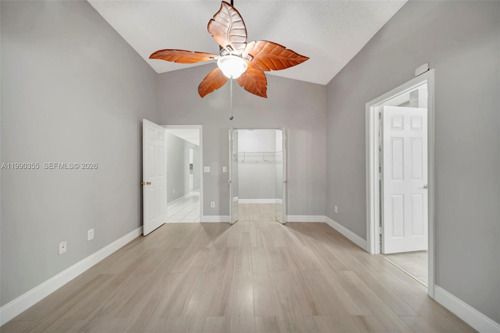 GROVE COMMERCIAL CENTER - Residential