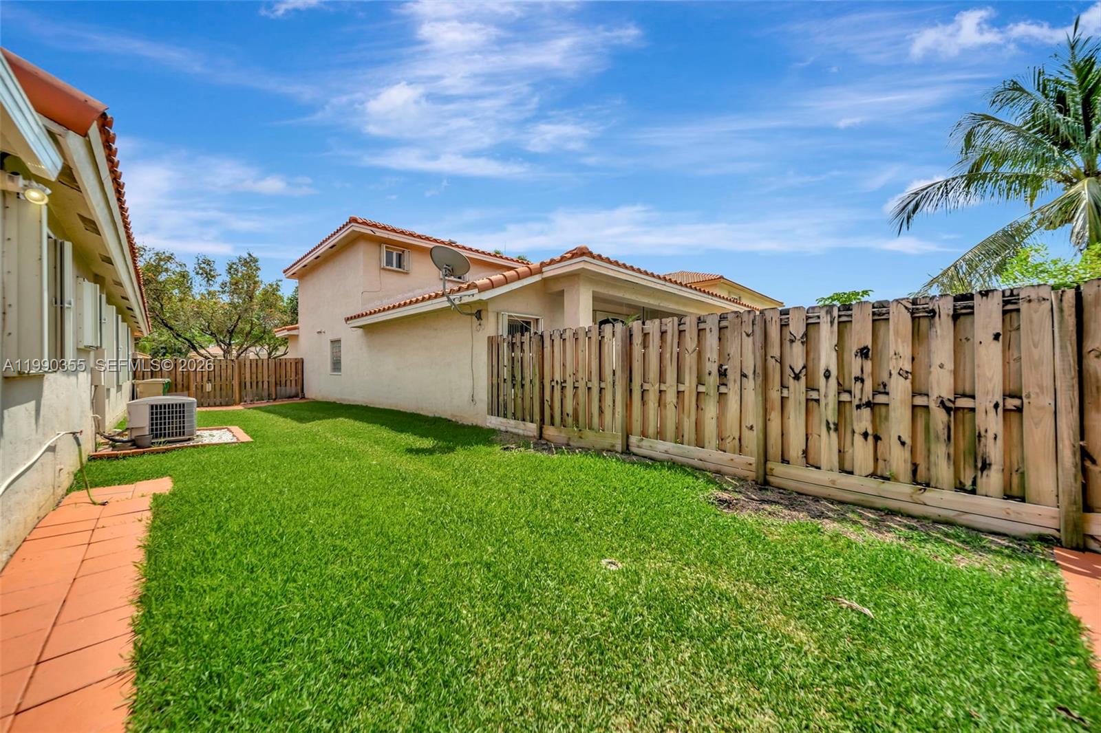 GROVE COMMERCIAL CENTER - Residential