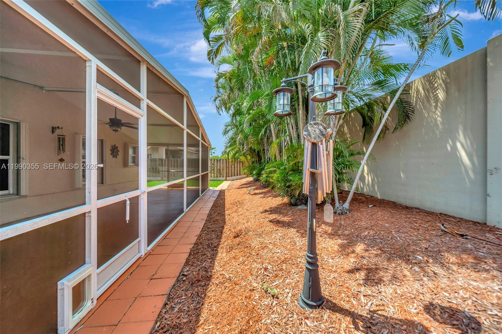 GROVE COMMERCIAL CENTER - Residential