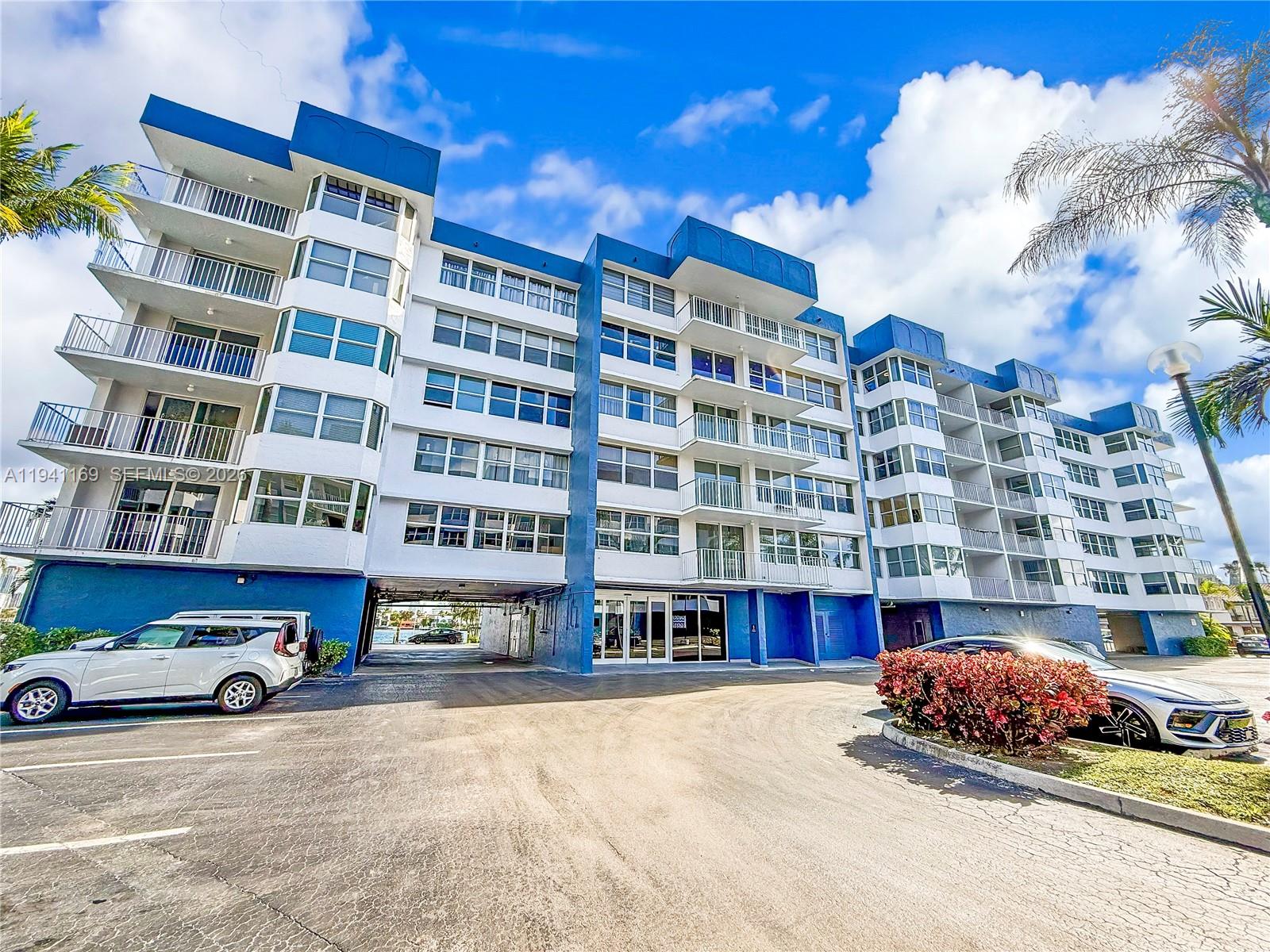 REEF SOUTH CONDO - Residential