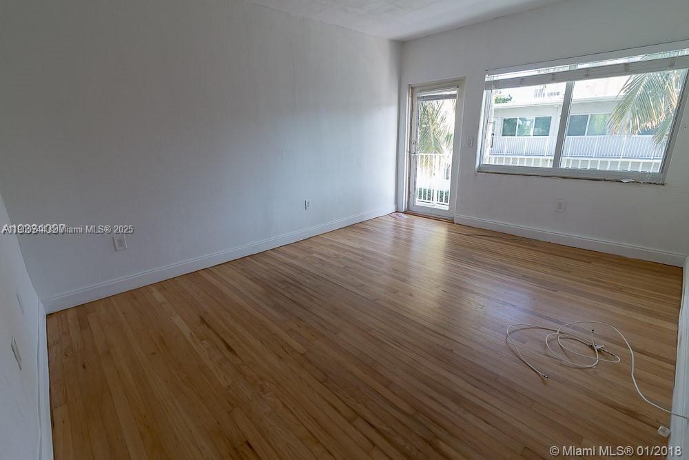 7207 Bay Dr 19