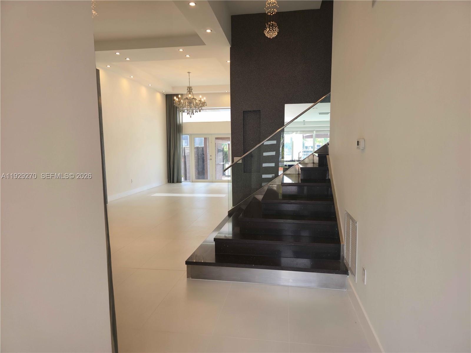 10968 NW 73rd St 10968