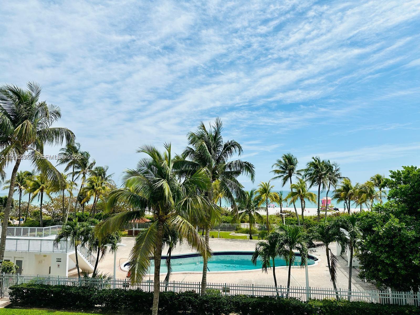 MIRASOL OCEAN TOWERS COND - Residential