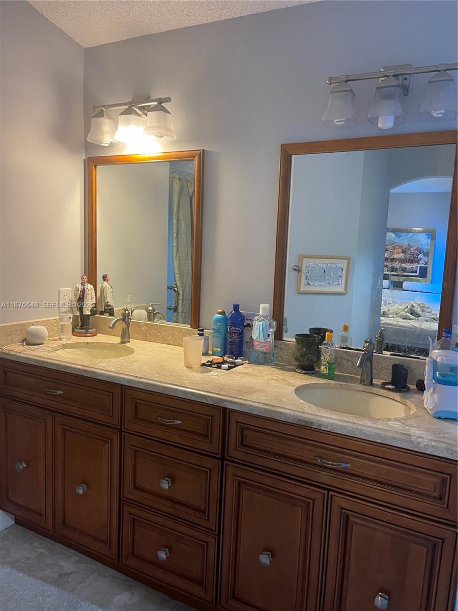 BANYAN OAKRIDGE PLAT - Residential