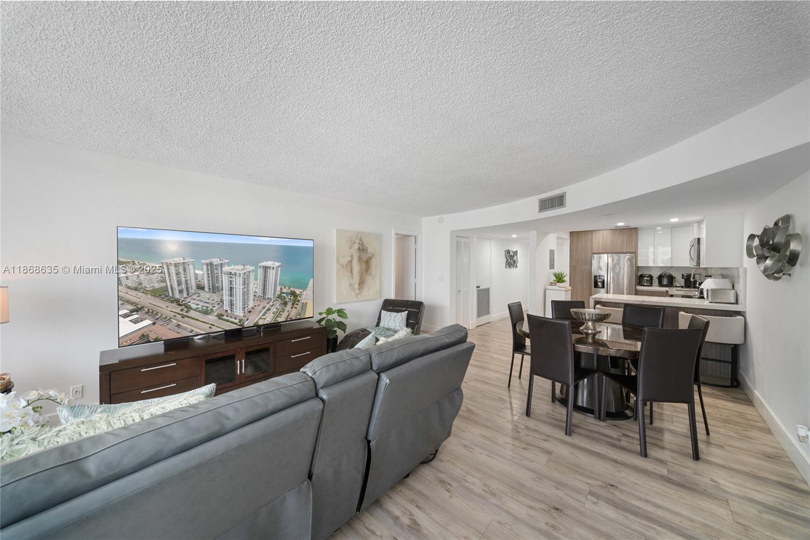 BRITANNIA AT QUADOMAIN CO - Residential